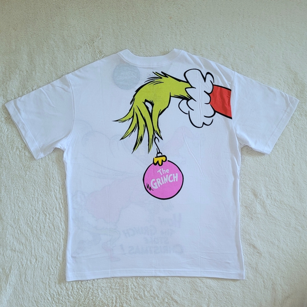 Dr. Seuss "How The Grinch💚 Stole Christmas🎄!" Graphic Tee👕 - NWT - Picture 8 of 12